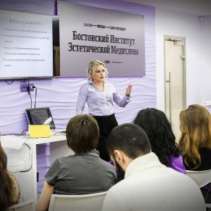 Алена Морговски, MBA, USA